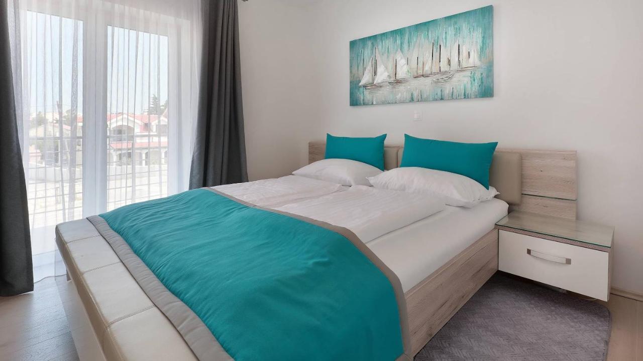 Apartmani Villa Barbara Novalja Bagian luar foto