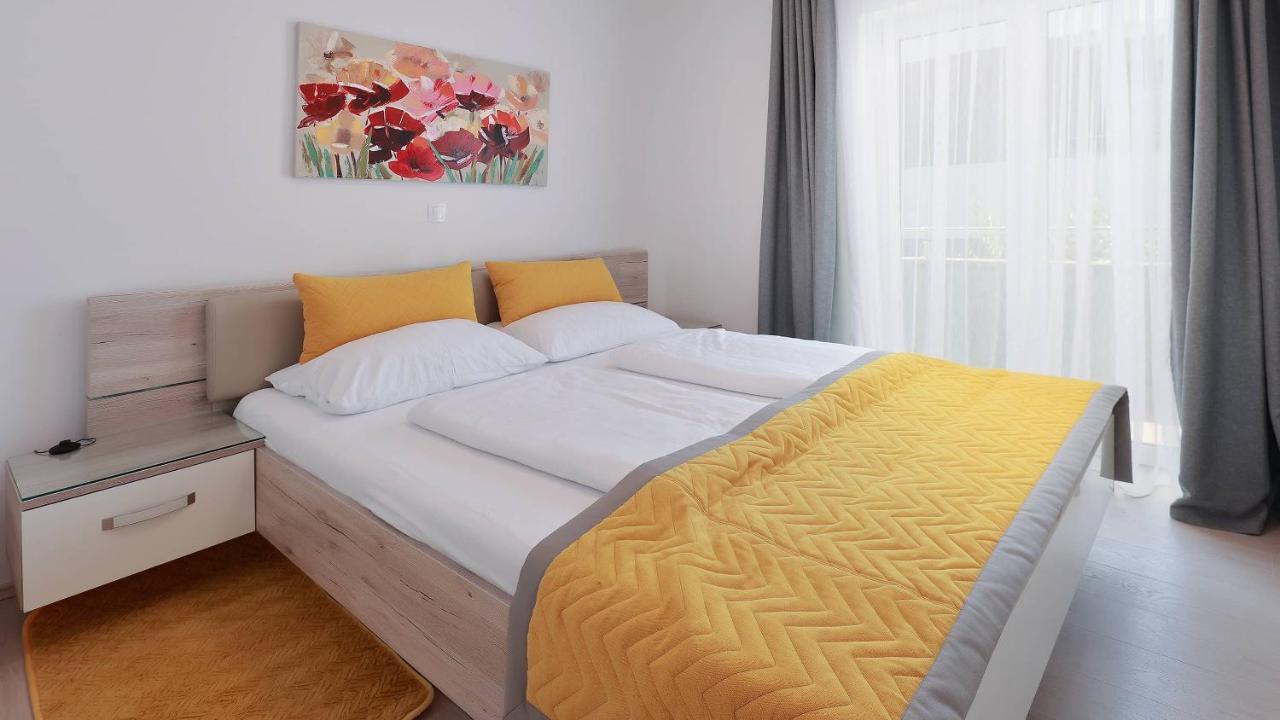 Apartmani Villa Barbara Novalja Bagian luar foto