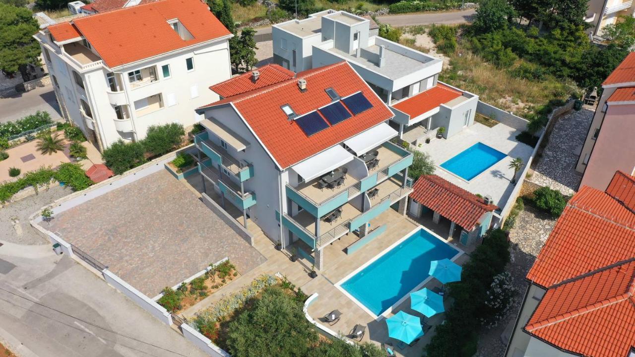 Apartmani Villa Barbara Novalja Bagian luar foto