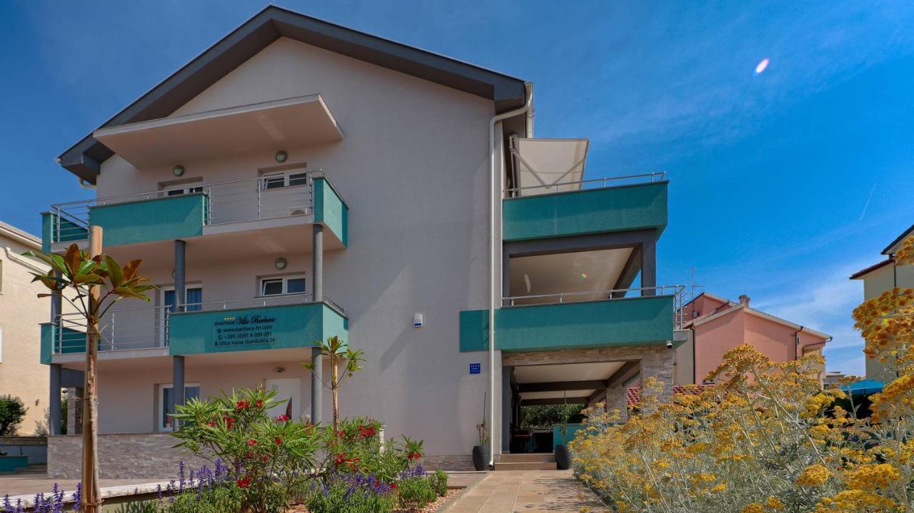 Apartmani Villa Barbara Novalja Bagian luar foto