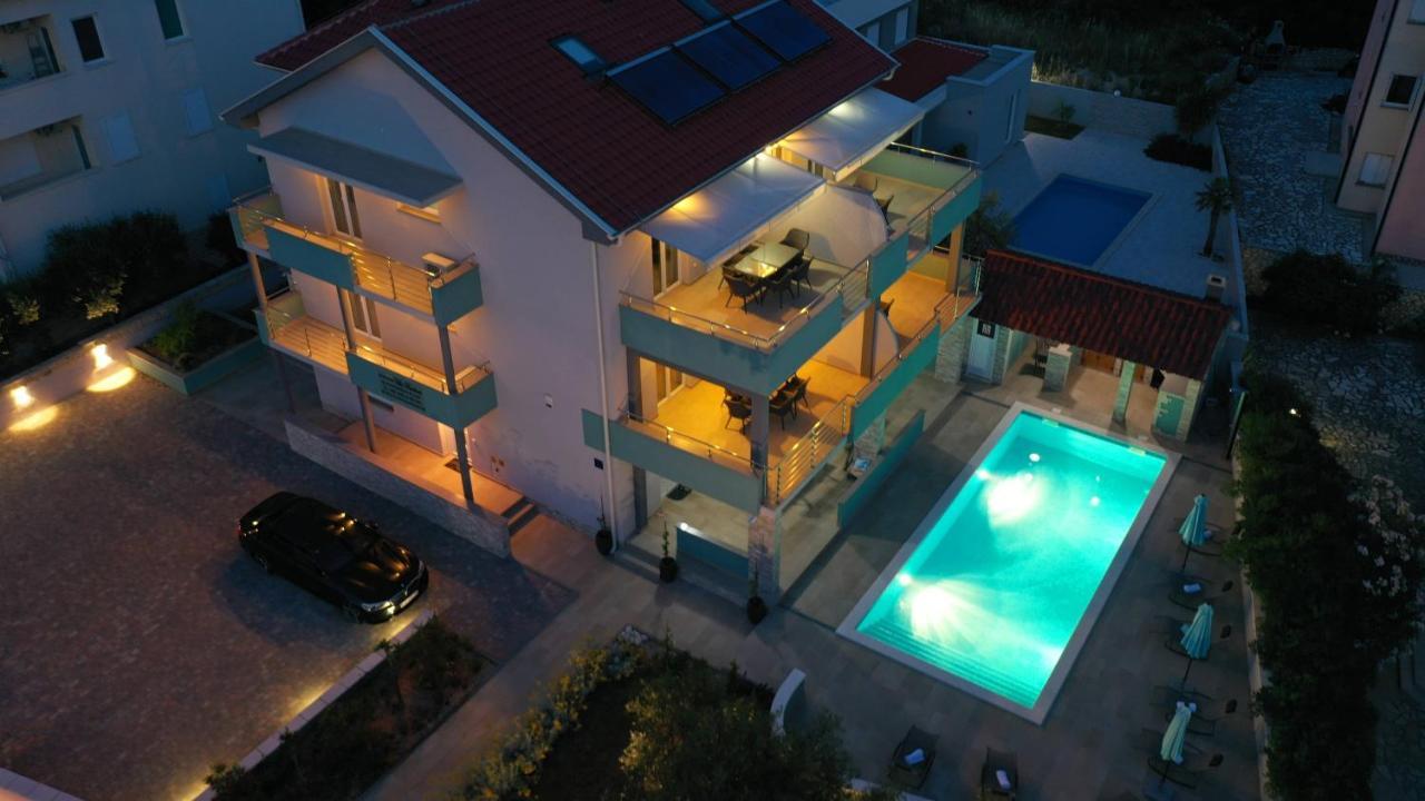 Apartmani Villa Barbara Novalja Bagian luar foto