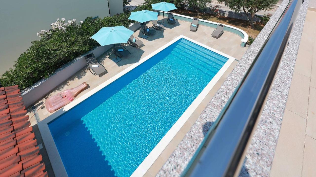 Apartmani Villa Barbara Novalja Bagian luar foto